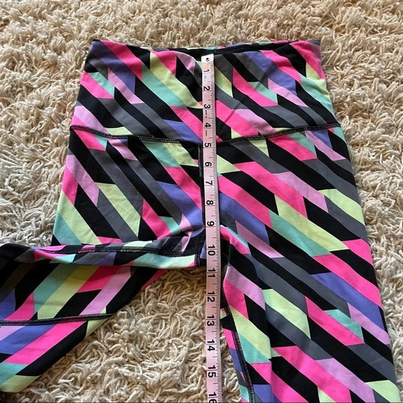 Victorias Secret Sport knockout Tight Leggings Size S Multicolor Neon 6718 - Picture 4 of 8